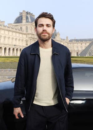 Paul Wesley at the Arrivals at the Elie Saab Womenswear Collection Prêt à Porter Fall Winter 2026 2027 show as part of Paris Fashion Week PFW at the Carrousel du Louvre in Paris, France on March 07, 2026 Denis Guignebourg Bestimage Arrivals at the Elie Saab Womenswear Fall Winter 2026 2027 show as part of Paris Fashion Week on March 07, 2026 in Paris, France Paris France  Copyright: xDenisxGuignebourgx xBestimagexDenisxGuignebourgx xBestimagex