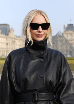Poppy Delevingne at the Arrivals at the Elie Saab Womenswear Collection Prêt à Porter Fall Winter 2026 2027 show as part of Paris Fashion Week PFW at the Carrousel du Louvre, Paris, France, March 07, 2026 Denis Guignebourg Bestimage Arrivals at the Elie Saab Womenswear Fall Winter 2026 2027 show as part of Paris Fashion Week on March 07, 2026 in Paris, France Paris France  Copyright: xDenisxGuignebourgx xBestimagexDenisxGuignebourgx xBestimagex