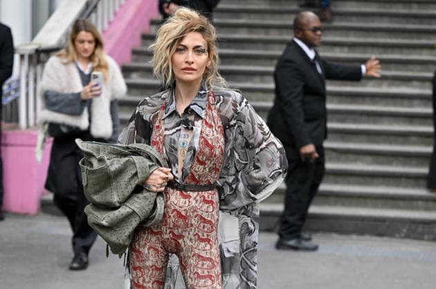 PFW Vivienne Westwood Outside Arrivals Paris Jackson arriving at the Vivienne Westwood show during Fashion Week in Paris, France on March 7, 2026. Photo by Julien Reynaud APS-Medias ABACAPRESS.COM Paris France  Copyright: xReynaudxJulien APS-Medias ABACAx
