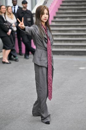 PFW Vivienne Westwood Outside Arrivals Yiqi Yuan arriving at the Vivienne Westwood show during Fashion Week in Paris, France on March 7, 2026. Photo by Julien Reynaud APS-Medias ABACAPRESS.COM Paris France  Copyright: xReynaudxJulien APS-Medias ABACAx