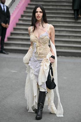 PFW Vivienne Westwood Outside Arrivals Guest arriving at the Vivienne Westwood show during Fashion Week in Paris, France on March 7, 2026. Photo by Julien Reynaud APS-Medias ABACAPRESS.COM Paris France  Copyright: xReynaudxJulien APS-Medias ABACAx