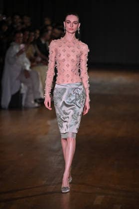 PFW Georges Hobeika Runway A model walks the runway at the Georges Hobeika show during Fashion Week in Paris, France on March 7, 2026. Photo by Julien Reynaud APS-Medias ABACAPRESS.COM Paris France  Copyright: xReynaudxJulien APS-Medias ABACAx