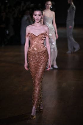 PFW Georges Hobeika Runway A model walks the runway at the Georges Hobeika show during Fashion Week in Paris, France on March 7, 2026. Photo by Julien Reynaud APS-Medias ABACAPRESS.COM Paris France  Copyright: xReynaudxJulien APS-Medias ABACAx