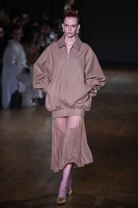 PFW Georges Hobeika Runway A model walks the runway at the Georges Hobeika show during Fashion Week in Paris, France on March 7, 2026. Photo by Julien Reynaud APS-Medias ABACAPRESS.COM Paris France  Copyright: xReynaudxJulien APS-Medias ABACAx