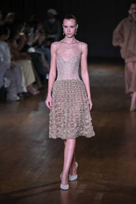 PFW Georges Hobeika Runway A model walks the runway at the Georges Hobeika show during Fashion Week in Paris, France on March 7, 2026. Photo by Julien Reynaud APS-Medias ABACAPRESS.COM Paris France  Copyright: xReynaudxJulien APS-Medias ABACAx