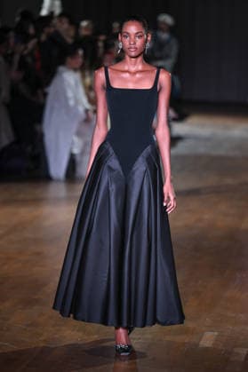 PFW Georges Hobeika Runway A model walks the runway at the Georges Hobeika show during Fashion Week in Paris, France on March 7, 2026. Photo by Julien Reynaud APS-Medias ABACAPRESS.COM Paris France  Copyright: xReynaudxJulien APS-Medias ABACAx