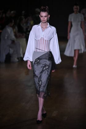 PFW Georges Hobeika Runway A model walks the runway at the Georges Hobeika show during Fashion Week in Paris, France on March 7, 2026. Photo by Julien Reynaud APS-Medias ABACAPRESS.COM Paris France  Copyright: xReynaudxJulien APS-Medias ABACAx