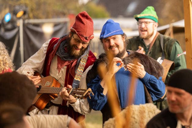 Wacken Winternights Spectaculum Wacken Cold Start Traditionally the season in Wacken starts on the 9th stage of the Wacken Open Air, the Landgasthof in Wacken A medieval camp and great bands get the chance to start the season in Wacken already in February 5DC6033