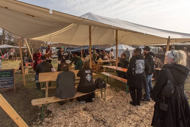 Wacken Winternights Spectaculum Wacken Cold Start Traditionally, the season in Wacken starts on the 9th stage of the Wacken Open Air, the Landgasthof in Wacken A medieval camp and great bands get the chance to start the season in Wacken in February IVDJ5334