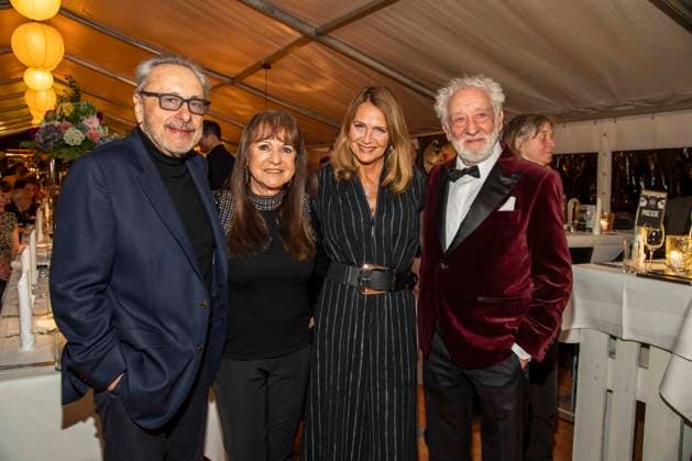 abb Wolfgang Stumph, Christine Stumph Christiane Zander and Dieter Hallervorden as guests at the gala dinner award ceremony at the 10th anniversary Baltic Lights Night 2026 celebrity charity sled dog race in aid of Welthungerhilfe on the Baltic Sea between the Ahlbeck sea bridge and the Heringsdorf sea bridge, Saturday 07 03 2026 in Heringsdorf MV Germany