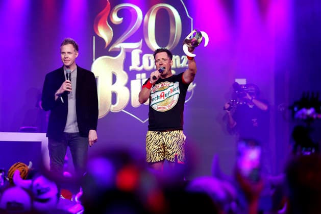 Presenter Daniel Danger and party hit singer Lorenz Büffel at the party for 20 years of Lorenz Büffel The Ballermann star celebrates his 20th stage anniversary with a party on the Rhine Cologne, 07 03 2026 NRW Germany Copyright: xChristophxHardtx