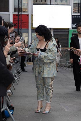 Lola Young at the Arrivals at the Vivienne Westwood Womens Collection Prêt à Porter Fall Winter 2026 2027 held at Césure on March 07, 2026 in Paris, France Paris France Fashion Week PFW au Grand Plateau, à Paris, France, le 7 mars 2026 Jeremy Melloul Bestimage Arrivals at the Vivienne Westwood fashion show as part of Paris Fashion Week Fall 2026 held at Césure on March 07, 2026 in Paris, France Paris France  Copyright: xJeremyxMelloulx xBestimagexJeremyxMelloulx xBestimagex