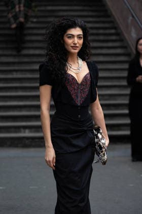 Soulin Omar at the Arrivals at the Vivienne Westwood Collection Prêt à Porter Automne Hiver 2026 2027 fashion show as part of Paris Fashion Week PFW at Grand Plateau, Paris, France, March 07, 2026 Thibault Duboucher Bestimage Arrivals at the Vivienne Westwood fashion show as part of Paris Fashion Week Fall 2026 held at Césure on March 07, 2026 in Paris, France Paris France  Copyright: xThibaultxDuboucherx xBestimagexThibaultxDuboucherx xBestimagex