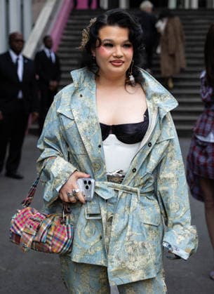 Lola Young at the Arrivals at the Vivienne Westwood Womens Ready to Wear Fall Winter 2026 2027 show as part of Paris Fashion Week PFW at Grand Plateau, Paris, France, March 07, 2026 Thibault Duboucher Bestimage Arrivals at the Vivienne Westwood fashion show as part of Paris Fashion Week Fall 2026 held at Césure on March 07, 2026 in Paris, France Paris France  Copyright: xThibaultxDuboucherx xBestimagexThibaultxDuboucherx xBestimagex
