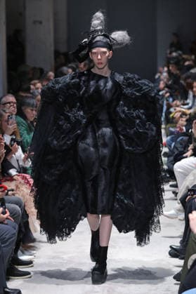 PFW - Comme Des Garcons Runway Models Walk Runway for the Comme des Garçons fashion show during Paris Fashion Week on March 7, 2026 in Paris, France. Photo by Alain-Gil Gonzalez ABACAPRESS.COM Paris France  Copyright: xGonzalezxAlain-Gil ABACAx