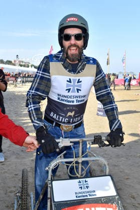 Alec Voelkel at the BALTIC LIGHTS 2026 Charity Schilttenhunderrennen in Heringsdorf on Usedom on 07 03 2026