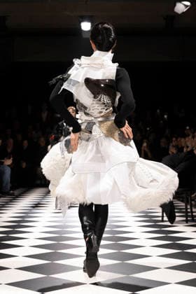 Junya Watanabe Womenswear Collection Fall Winter 2026 2027 show as part of Paris Fashion Week PFW , à Paris, France, le 7 mars 2026 Bestimage Runway during the Junya Watanabe Womenswear Fall Winter 2026 2027 show as part of Paris Fashion Week on March 07, 2026 in Paris, France Paris France  Copyright: xAgencex xBestimagexAgencex xBestimagex