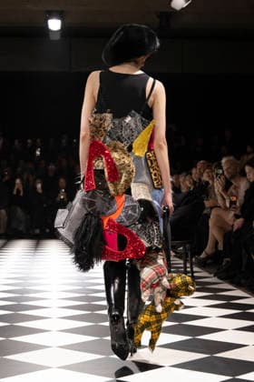 Junya Watanabe Womenswear Collection Fall Winter 2026 2027 show as part of Paris Fashion Week PFW , à Paris, France, le 7 mars 2026 Bestimage Runway during the Junya Watanabe Womenswear Fall Winter 2026 2027 show as part of Paris Fashion Week on March 07, 2026 in Paris, France Paris France  Copyright: xAgencex xBestimagexAgencex xBestimagex