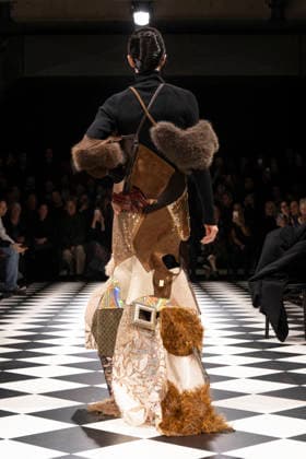Junya Watanabe Womenswear Collection Fall Winter 2026 2027 show as part of Paris Fashion Week PFW , à Paris, France, le 7 mars 2026 Bestimage Runway during the Junya Watanabe Womenswear Fall Winter 2026 2027 show as part of Paris Fashion Week on March 07, 2026 in Paris, France Paris France  Copyright: xAgencex xBestimagexAgencex xBestimagex
