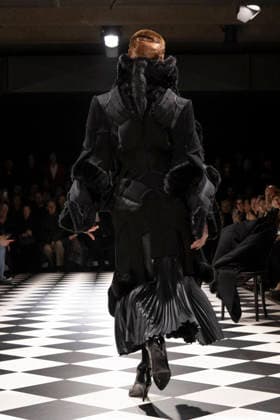 Junya Watanabe Womenswear Collection Fall Winter 2026 2027 show as part of Paris Fashion Week PFW , à Paris, France, le 7 mars 2026 Bestimage Runway during the Junya Watanabe Womenswear Fall Winter 2026 2027 show as part of Paris Fashion Week on March 07, 2026 in Paris, France Paris France  Copyright: xAgencex xBestimagexAgencex xBestimagex
