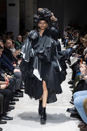 Comme des garcons Womenswear Collection Fall Winter 2026 2027 show as part of Paris Fashion Week PFW , in Paris, France, on March 07, 2026 Bestimage Runway during the Comme des garcons Womenswear Fall Winter 2026 2027 show as part of Paris Fashion Week on March 07, 2026 in Paris, France Paris France  Copyright: xAgencex xBestimagexAgencex xBestimagex