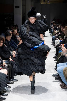 Comme des garcons Womenswear Collection Fall Winter 2026 2027 show as part of Paris Fashion Week PFW , in Paris, France, on March 07, 2026 Bestimage Runway during the Comme des garcons Womenswear Fall Winter 2026 2027 show as part of Paris Fashion Week on March 07, 2026 in Paris, France Paris France  Copyright: xAgencex xBestimagexAgencex xBestimagex