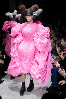 Comme des garcons Womenswear Collection Fall Winter 2026 2027 show as part of Paris Fashion Week PFW , in Paris, France, on March 07, 2026 Bestimage Runway during the Comme des garcons Womenswear Fall Winter 2026 2027 show as part of Paris Fashion Week on March 07, 2026 in Paris, France Paris France  Copyright: xAgencex xBestimagexAgencex xBestimagex