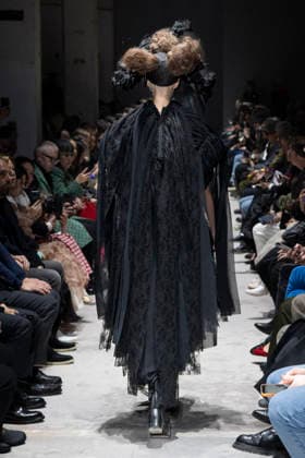 Comme des garcons Womenswear Collection Fall Winter 2026 2027 show as part of Paris Fashion Week PFW , in Paris, France, on March 07, 2026 Bestimage Runway during the Comme des garcons Womenswear Fall Winter 2026 2027 show as part of Paris Fashion Week on March 07, 2026 in Paris, France Paris France  Copyright: xAgencex xBestimagexAgencex xBestimagex