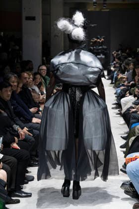Comme des garcons Womenswear Collection Fall Winter 2026 2027 show as part of Paris Fashion Week PFW , in Paris, France, on March 07, 2026 Bestimage Runway during the Comme des garcons Womenswear Fall Winter 2026 2027 show as part of Paris Fashion Week on March 07, 2026 in Paris, France Paris France  Copyright: xAgencex xBestimagexAgencex xBestimagex
