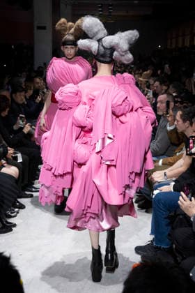Comme des garcons Womenswear Collection Fall Winter 2026 2027 show as part of Paris Fashion Week PFW , in Paris, France, on March 07, 2026 Bestimage Runway during the Comme des garcons Womenswear Fall Winter 2026 2027 show as part of Paris Fashion Week on March 07, 2026 in Paris, France Paris France  Copyright: xAgencex xBestimagexAgencex xBestimagex