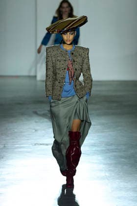 Paris Fashion Week - Women F W 26-27 Vivienne Westwood fashion show Catwalk Paris, France Laura Savy Paris Fashion Week - Women F W 26-27 Vivienne Westwood fashion show Catwalk Paris, France 7th March 2026 SGPItalia id 134576_007 * Not Exclusive  Copyright: xLorenzoxCremonax