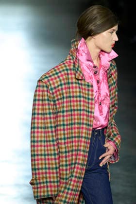 Paris Fashion Week - Women F W 26-27 Vivienne Westwood fashion show Details Paris, France Vivienne Rohner Paris Fashion Week - Women F W 26-27 Vivienne Westwood fashion show Details Paris, France 7th March 2026 SGPItalia id 134576_008 * Not Exclusive  Copyright: xLorenzoxCremonax