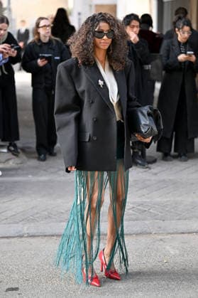 PFW Jean Paul Gaultier Outside Arrivals Guest arriving at the Jean Paul Gaultier show during Fashion Week in Paris, France on March 8, 2026. Photo by Julien Reynaud APS-Medias ABACAPRESS.COM Paris France  Copyright: xReynaudxJulien APS-Medias ABACAx