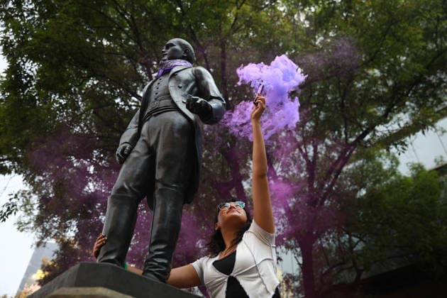 Demonstration to mark International Women s Day in Mexico City MEXICO CITY, MEXICO - MARCH 08: A woman holds a colored smoke flare during a demonstration to mark International Women s Day, in Mexico City, Mexico on March 08, 2026. Thousands of women gathered in different groups to demand women’s rights and protest against gender-based violence during International Women’s Day events in Mexico s capital, ending outside the National Palace. Daniel Cardenas Anadolu Mexico City Mexico. Editorial use only. Please get in touch for any other usage.  Copyright: x2026xAnadoluxDanielxCardenasx