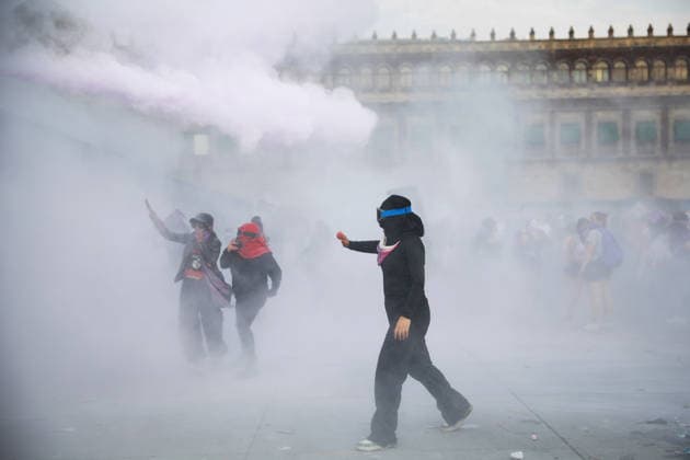 Demonstration to mark International Women s Day in Mexico City MEXICO CITY, MEXICO - MARCH 08: Women are sprayed with a fire extinguisher by riot police outside the Metropolitan Cathedral during a demonstration to mark International Women s Day, in Mexico City, Mexico on March 08, 2026. Thousands of women gathered in different groups to demand women’s rights and protest against gender-based violence during International Women’s Day events in Mexico s capital, ending outside the National Palace. Daniel Cardenas Anadolu Mexico City Mexico. Editorial use only. Please get in touch for any other usage.  Copyright: x2026xAnadoluxDanielxCardenasx
