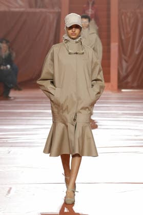 (260309) -- PARIS, March 9, 2026 -- A model presents a creation from the ready-to-wear Fall Winter 2026-2027 collections by Lacoste during the Paris Fashion Week in Paris, France, on March 8, 2026. (MeetEurope Handout via Xinhua) FRANCE-PARIS-FASHION WEEK-LACOSTE WuxHuiwo 
