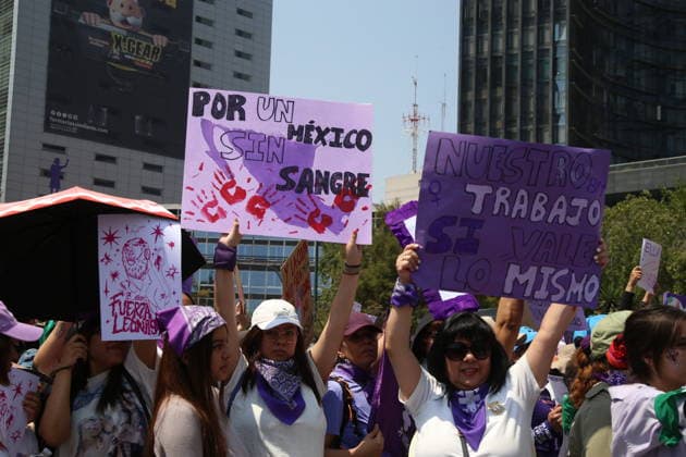 Women taking part during a rally for the International Women s Day commemoration demand stop femicides in mexico and women s rights. Thousands of women around the world join the global International Women s Day strike. on March 8, 2026 in Mexico City, Mexico. Mexico City Mexico - ZUMAe321 20260308_zia_e321_075 Copyright: xBrendaxCarrerax
