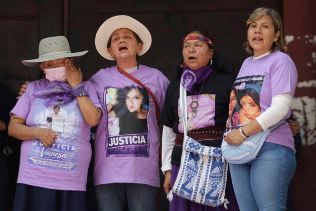 News Bilder des Tages #2 March 8, 2026, ChimalhuacaN, State Of Mexico, Mexico: Mothers and relatives of missing women and victims of femicide protested in the municipal seat of Chimalhuacan in the State of Mexico, demanding justice and punishment for the perpetrators, on the occasion of International Women s Day in Mexico. According to the United Nations, International Women s Day is commemorated in many countries around the world. When women from all continents, often separated by national borders and ethnic, linguistic, cultural, economic and political differences, come together on this day, they can contemplate a tradition of no less than ninety years of struggle for equality, justice, peace and development. ChimalhuacaN Mexico - ZUMAs197 20260308_aaa_s197_560 Copyright: xGerardoxVieyrax