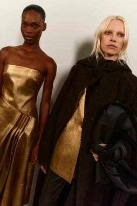 Paris Fashion Week - Women F W 26-27 Akris fashion show Backstage Palais de Tokyo - Paris, France Paris Fashion Week - Women F W 26-27 Akris fashion show Backstage Palais de Tokyo - Paris, France 8th March 2026 SGPItalia id 134576_011 * Not Exclusive  Copyright: xLorenzoxCremonax