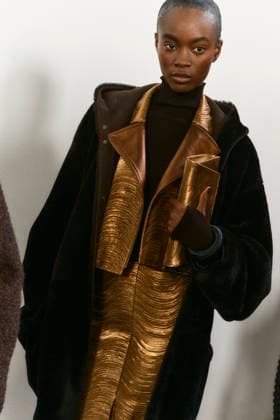 Paris Fashion Week - Women F W 26-27 Akris fashion show Backstage Palais de Tokyo - Paris, France Onasanya Mofeoluwa Paris Fashion Week - Women F W 26-27 Akris fashion show Backstage Palais de Tokyo - Paris, France 8th March 2026 SGPItalia id 134576_011 * Not Exclusive  Copyright: xLorenzoxCremonax