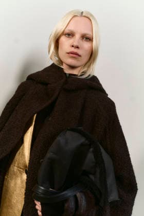 Paris Fashion Week - Women F W 26-27 Akris fashion show Backstage Palais de Tokyo - Paris, France Paris Fashion Week - Women F W 26-27 Akris fashion show Backstage Palais de Tokyo - Paris, France 8th March 2026 SGPItalia id 134576_011 * Not Exclusive  Copyright: xLorenzoxCremonax