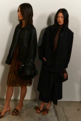 Paris Fashion Week - Women F W 26-27 Akris fashion show Backstage Palais de Tokyo - Paris, France Paris Fashion Week - Women F W 26-27 Akris fashion show Backstage Palais de Tokyo - Paris, France 8th March 2026 SGPItalia id 134576_011 * Not Exclusive  Copyright: xLorenzoxCremonax