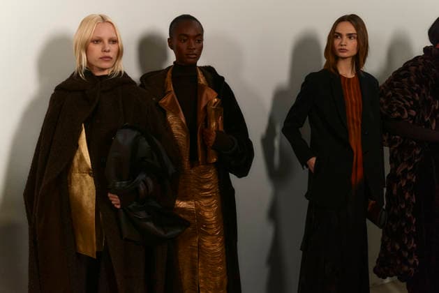 Paris Fashion Week - Women F W 26-27 Akris fashion show Backstage Palais de Tokyo - Paris, France ?;Onasanya Mofeoluwa;Bernie Ross Paris Fashion Week - Women F W 26-27 Akris fashion show Backstage Palais de Tokyo - Paris, France 8th March 2026 SGPItalia id 134576_011 * Not Exclusive  Copyright: xLorenzoxCremonax