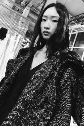 Paris Fashion Week - Women F W 26-27 Akris fashion show Backstage Palais de Tokyo - Paris, France Mengyu Luo Paris Fashion Week - Women F W 26-27 Akris fashion show Backstage Palais de Tokyo - Paris, France 8th March 2026 SGPItalia id 134576_011 * Not Exclusive  Copyright: xLorenzoxCremonax