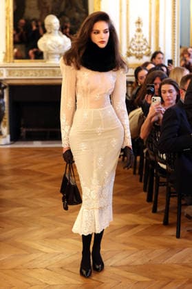 PFW - Magda Butrym Runway A model walks the runway during the Magda Butrym Womenswear Fall Winter 2026-2027 show as part of Paris Fashion Week on March 08, 2026 in Paris, France. Photo by Alain Gil Gonzalez ABACAPRESS.COM Paris France  Copyright: xGonzalezxAlain-Gil ABACAx