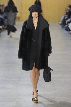 PFW - Akris Runway A model walks the runway during the Akris Womenswear Fall Winter 2026-2027 show as part of Paris Fashion Week on March 08, 2026 in Paris, France. Photo by Alain Gil Gonzalez ABACAPRESS.COM Paris France  Copyright: xGonzalezxAlain-Gil ABACAx