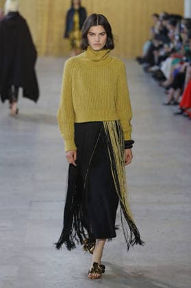 PFW - Akris Runway A model walks the runway during the Akris Womenswear Fall Winter 2026-2027 show as part of Paris Fashion Week on March 08, 2026 in Paris, France. Photo by Alain Gil Gonzalez ABACAPRESS.COM Paris France  Copyright: xGonzalezxAlain-Gil ABACAx