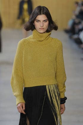 PFW - Akris Runway A model walks the runway during the Akris Womenswear Fall Winter 2026-2027 show as part of Paris Fashion Week on March 08, 2026 in Paris, France. Photo by Alain Gil Gonzalez ABACAPRESS.COM Paris France  Copyright: xGonzalezxAlain-Gil ABACAx