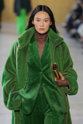 PFW - Akris Runway A model walks the runway during the Akris Womenswear Fall Winter 2026-2027 show as part of Paris Fashion Week on March 08, 2026 in Paris, France. Photo by Alain Gil Gonzalez ABACAPRESS.COM Paris France  Copyright: xGonzalezxAlain-Gil ABACAx