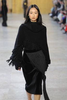 PFW - Akris Runway A model walks the runway during the Akris Womenswear Fall Winter 2026-2027 show as part of Paris Fashion Week on March 08, 2026 in Paris, France. Photo by Alain Gil Gonzalez ABACAPRESS.COM Paris France  Copyright: xGonzalezxAlain-Gil ABACAx